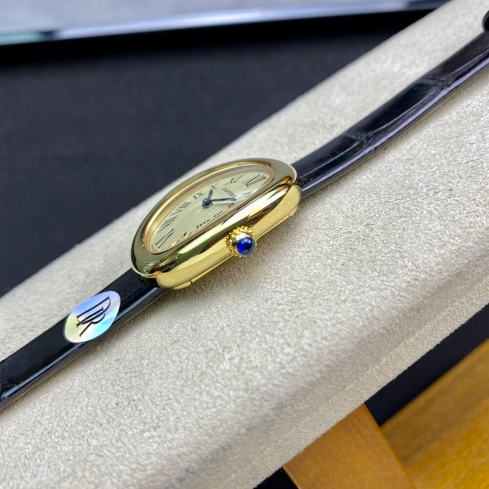 Ca*t1er small baignoire watch
