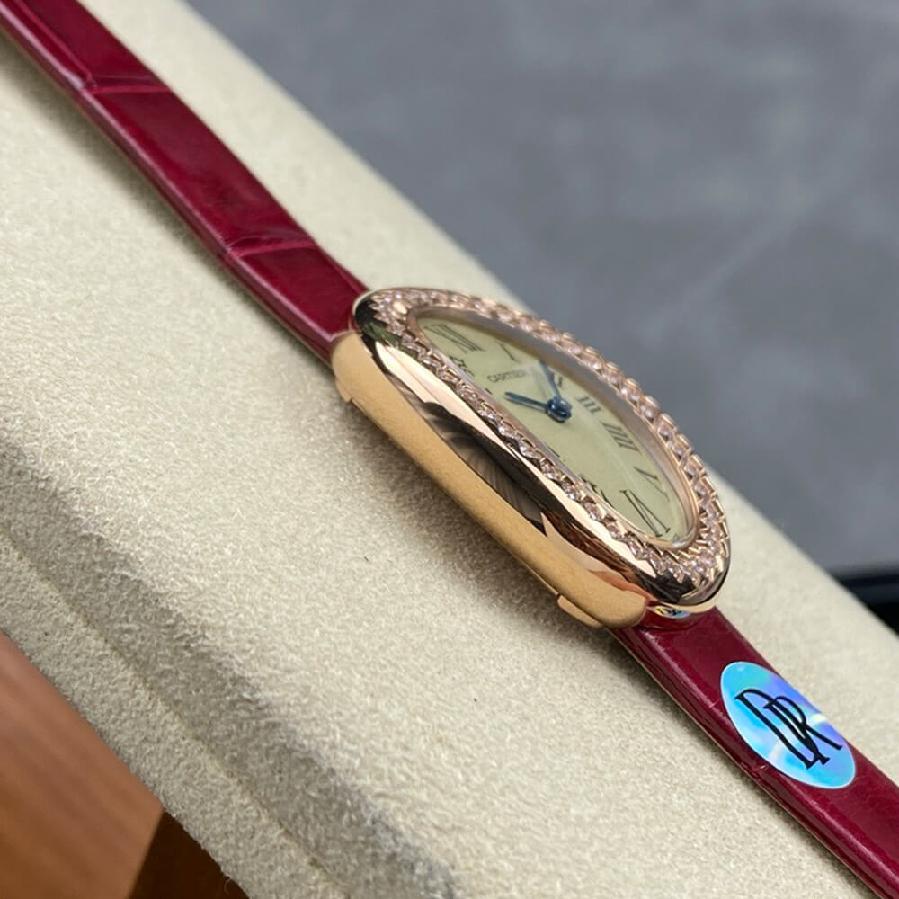 Ca*t1er small baignoire watch