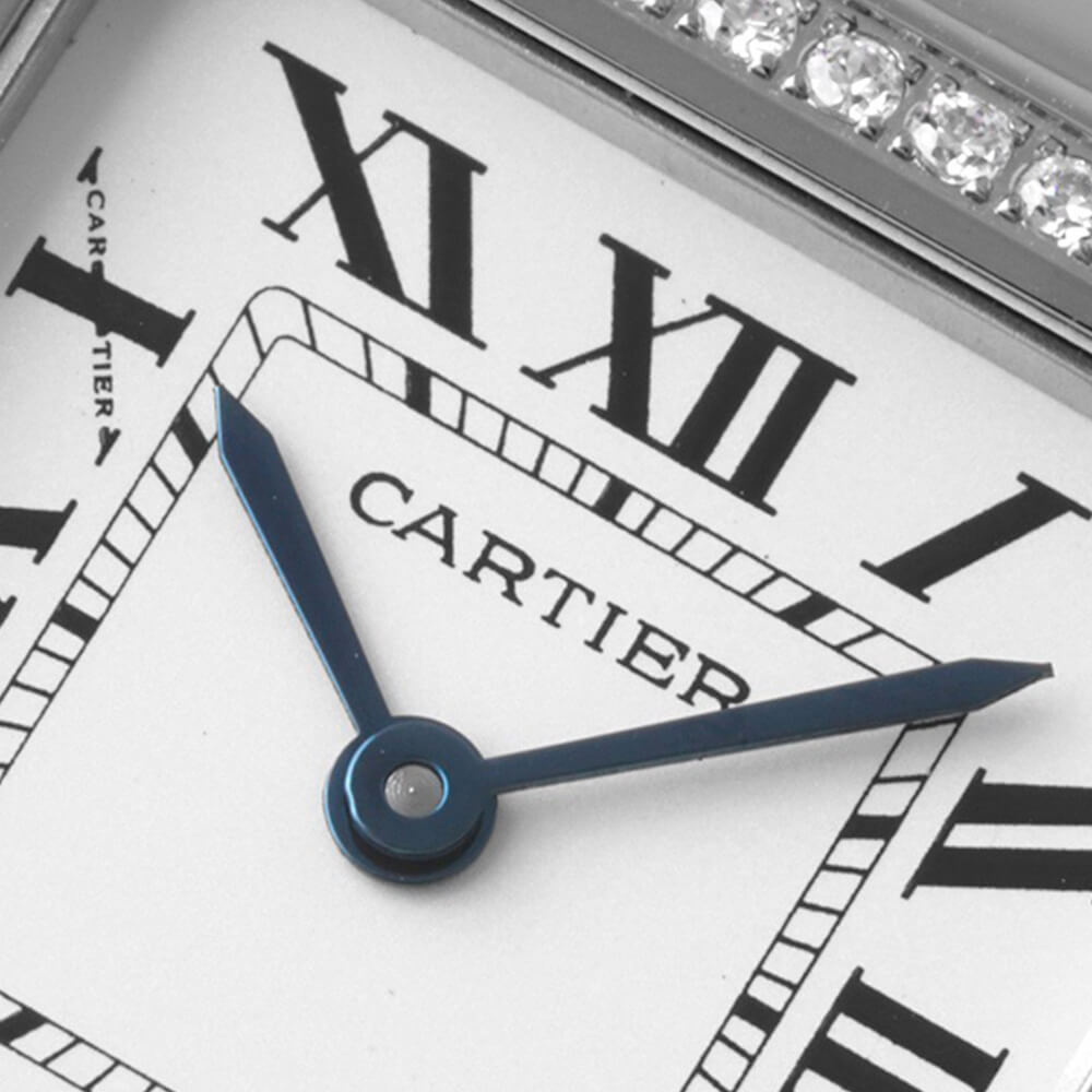 Ca*t1er medium panthere de Ca*t1er watch