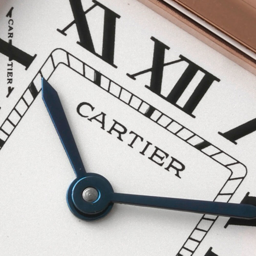 Ca*t1er medium panthere de Ca*t1er watch