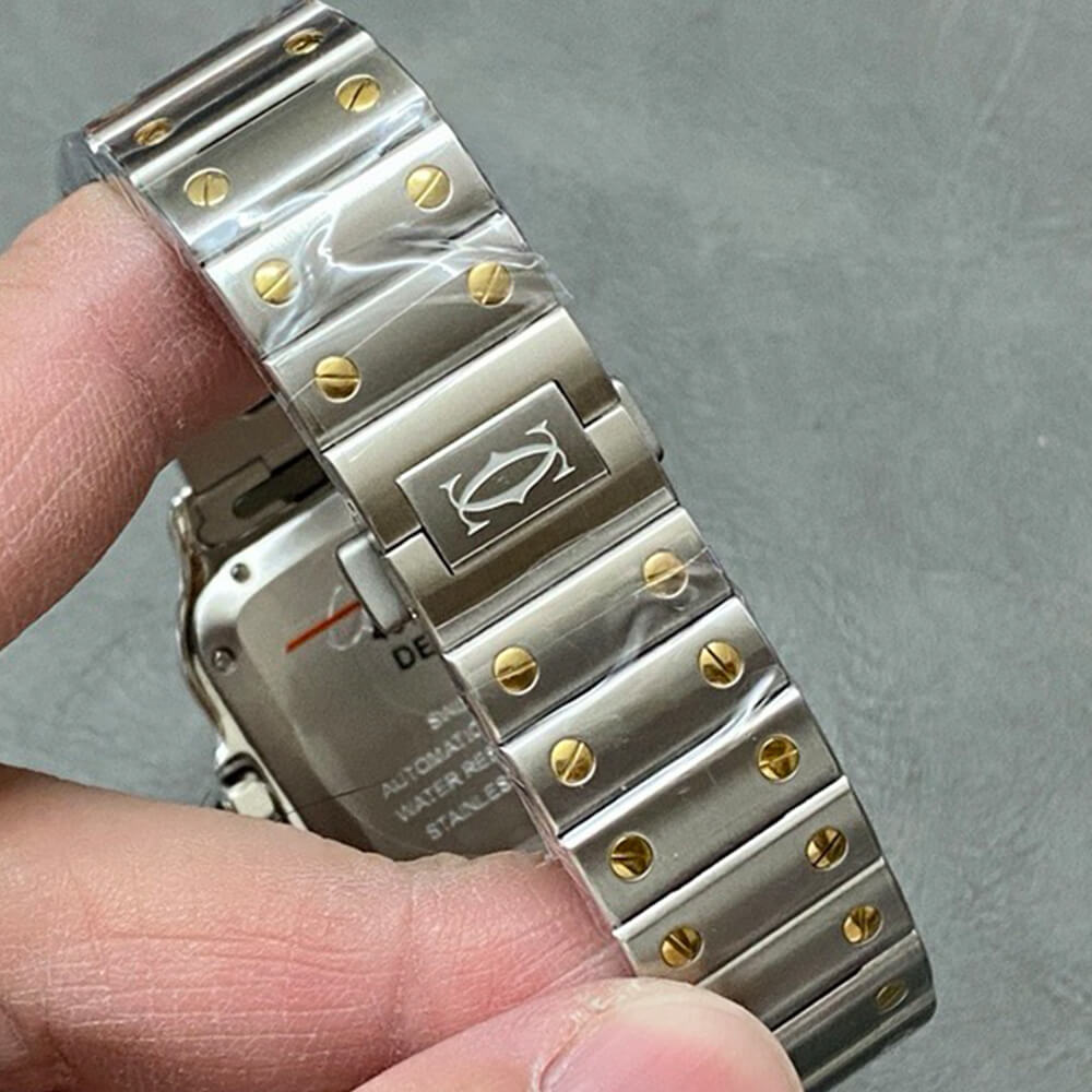 Ca*t1er medium santos de Ca*t1er watch