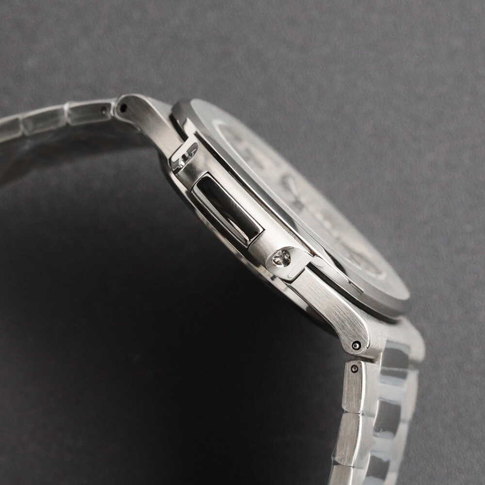 Pat*k Phi1i*pe nautilus 5711/1a