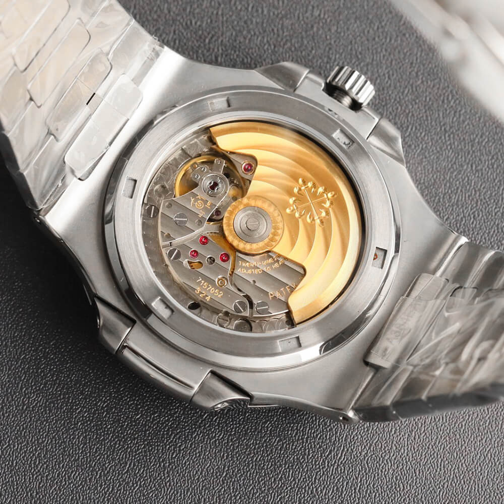 Pat*k Phi1i*pe nautilus 5711/1a