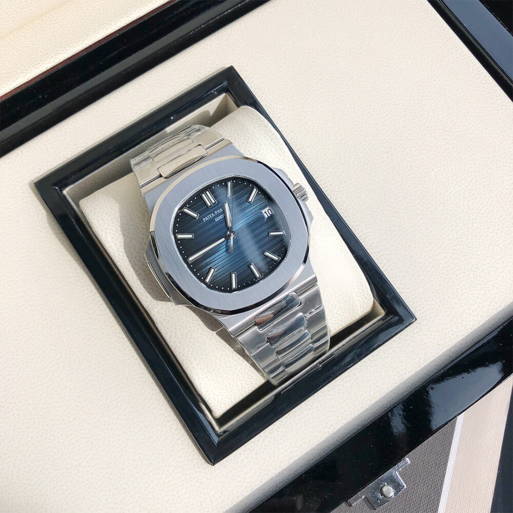 Pat*k Phi1i*pe nautilus 5711/1a