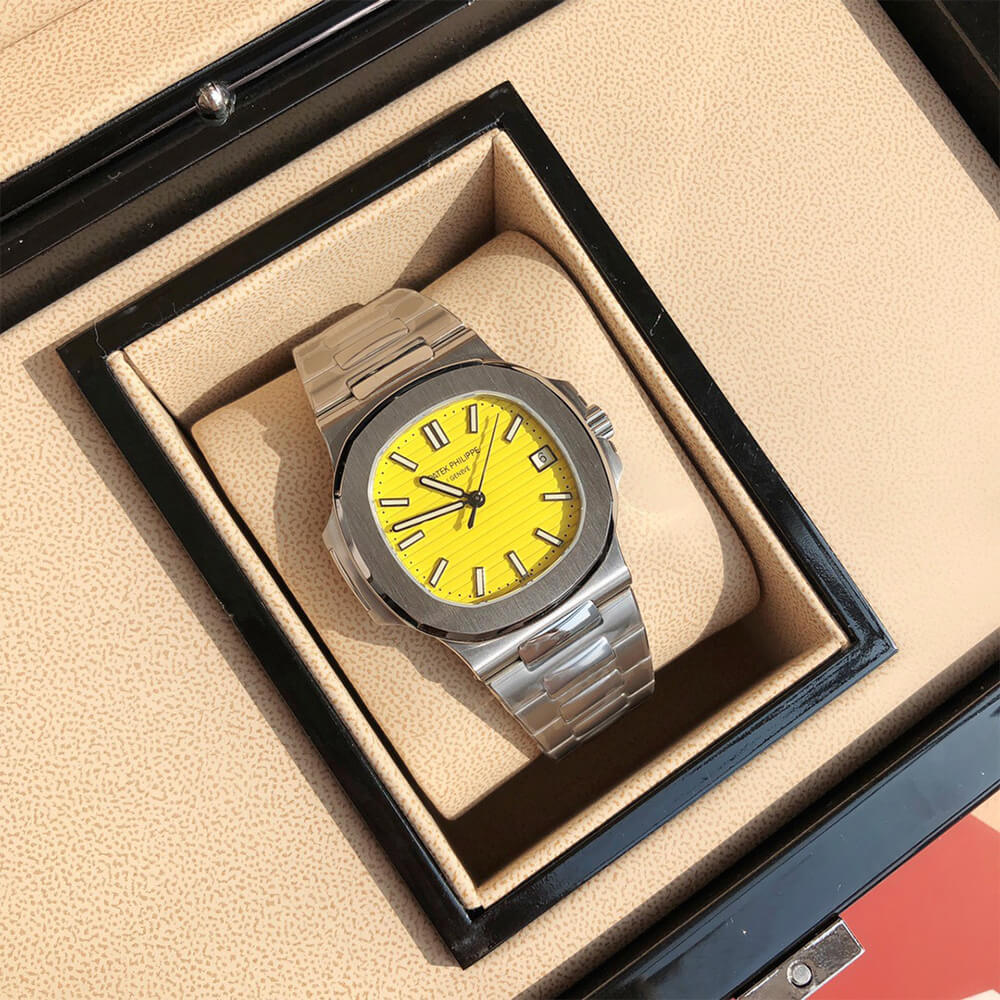 Pat*k Phi1i*pe nautilus 5711/1a