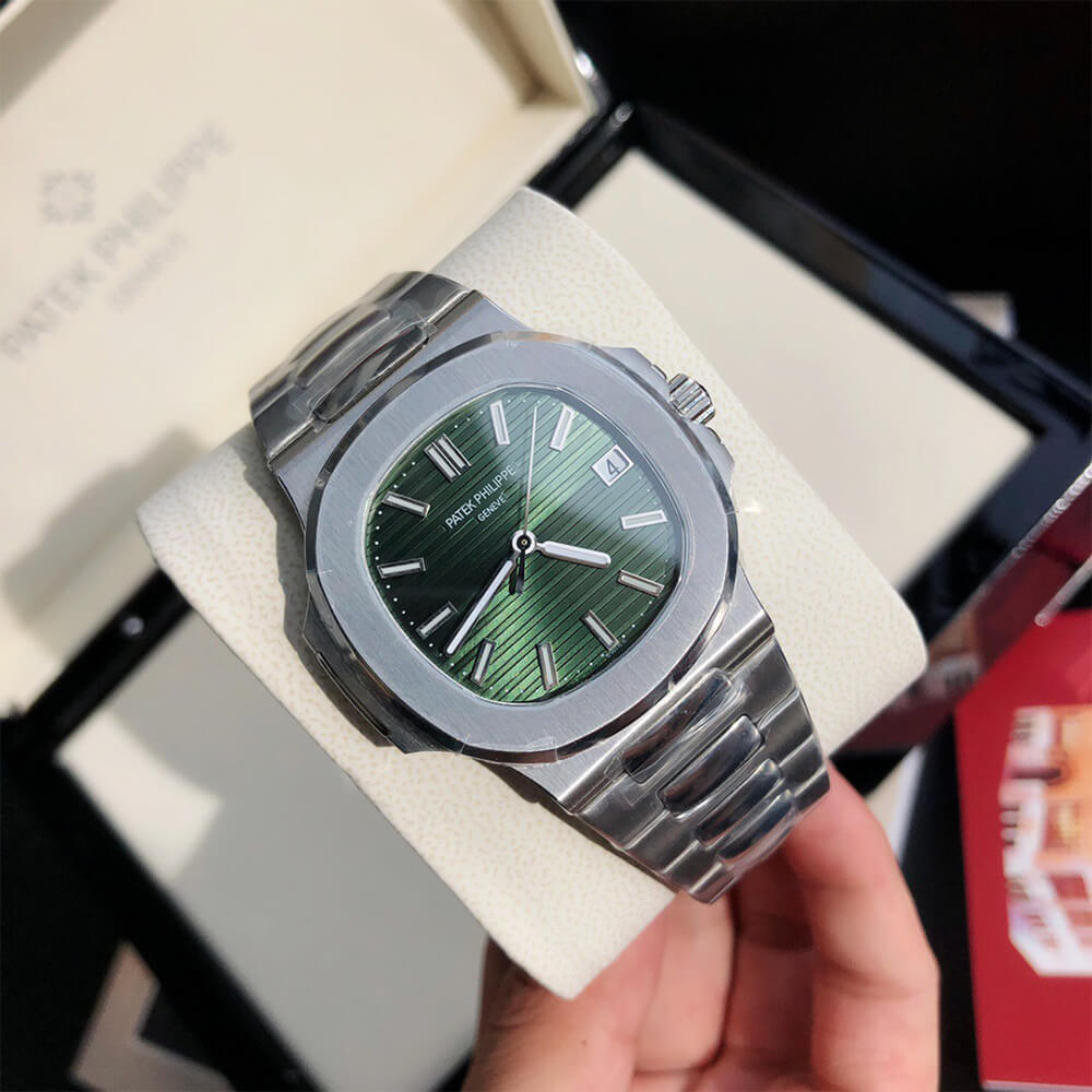 Pat*k Phi1i*pe nautilus 5711/1a