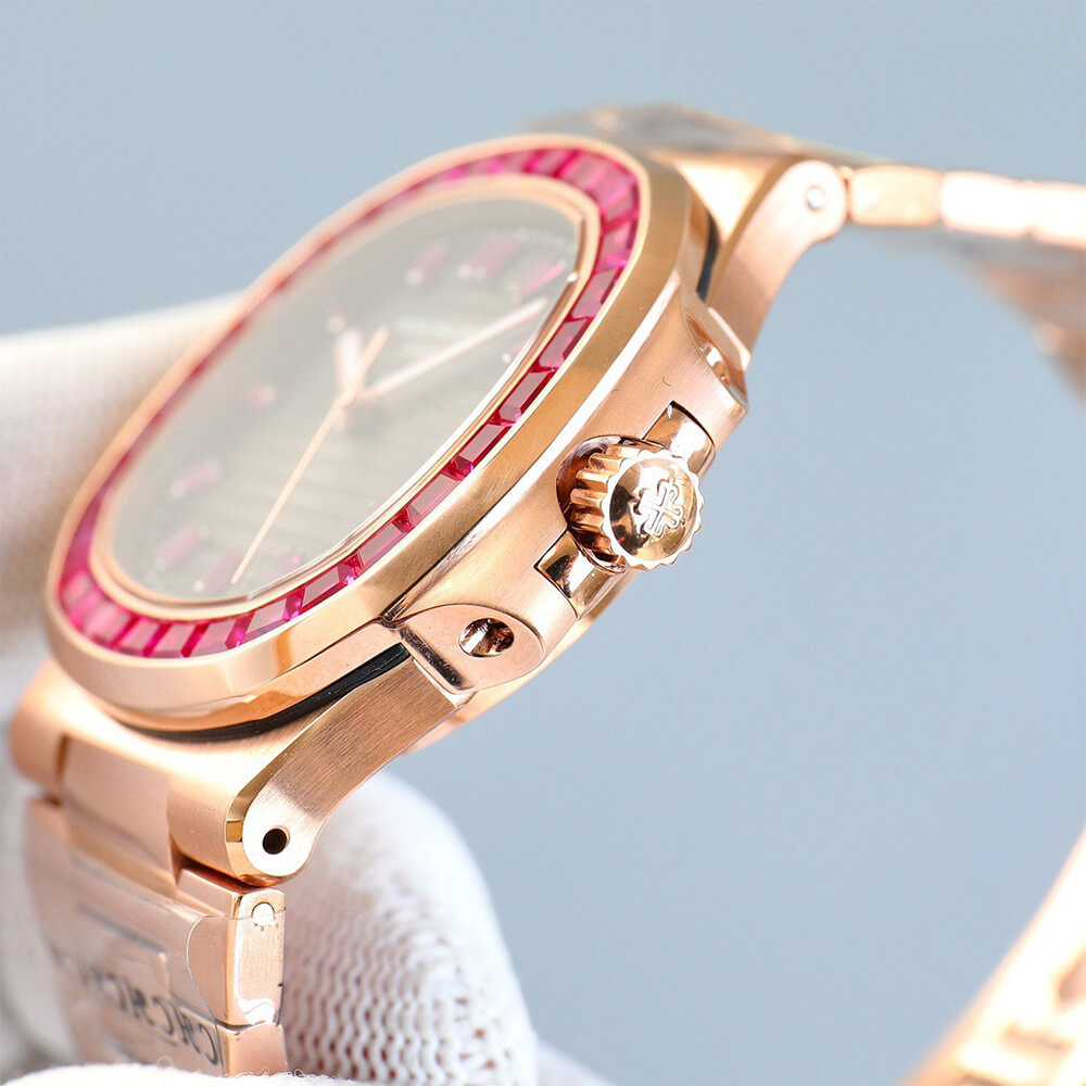 Pat*k Phi1i*pe nautilus 5711/1a