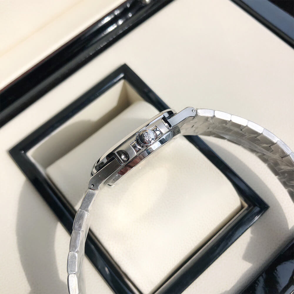 Pat*k Phi1i*pe nautilus 5711/1a