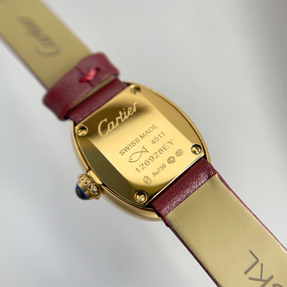 Ca*t1er baignoire mini model watch