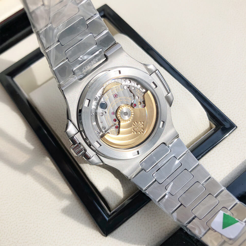 Pat*k Phi1i*pe nautilus 5711/1a