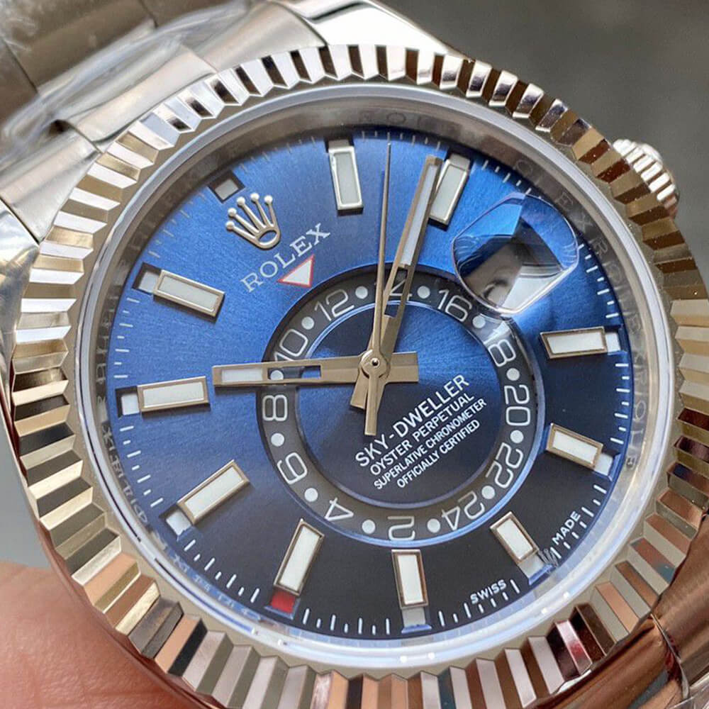R01ex sky-dweller
