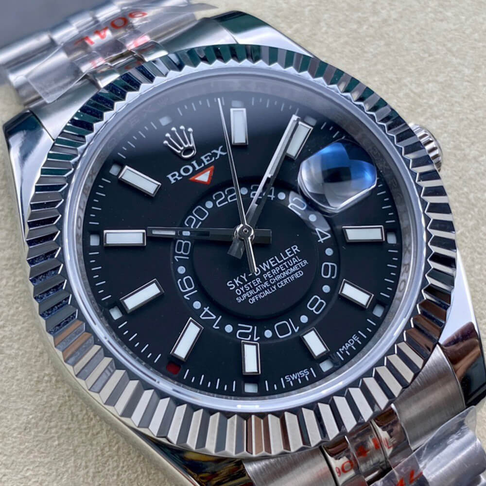 R01ex sky-dweller