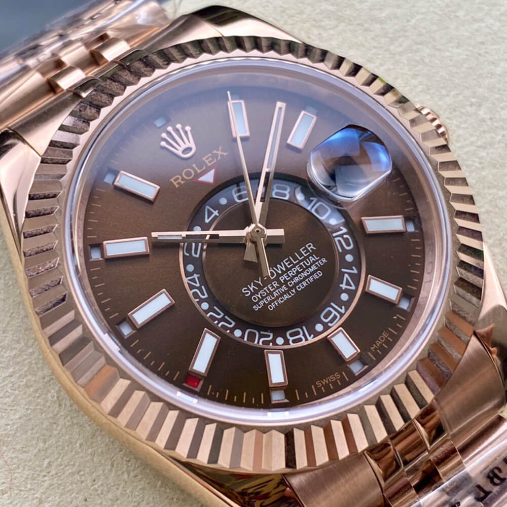 R01ex sky-dweller