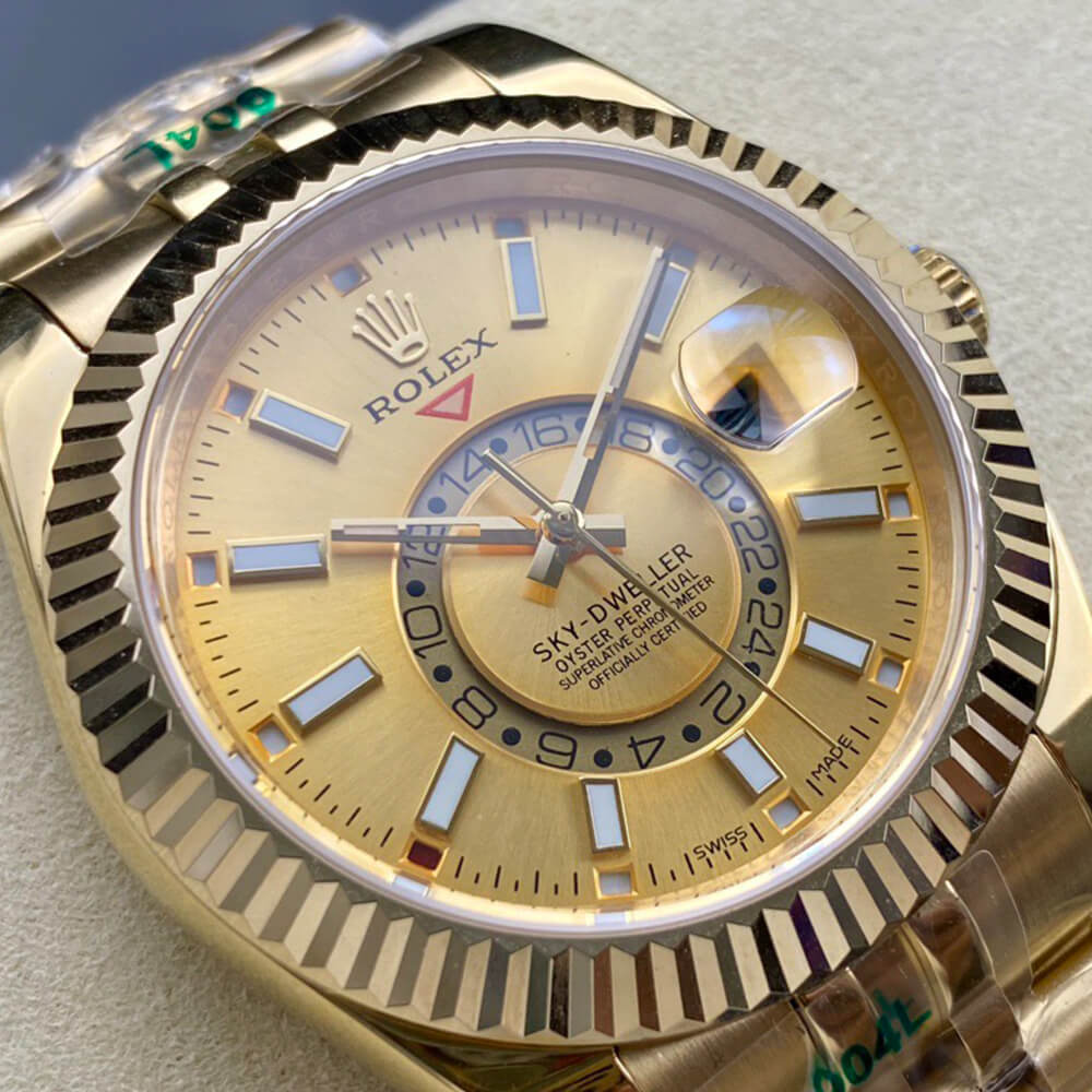 R01ex sky-dweller