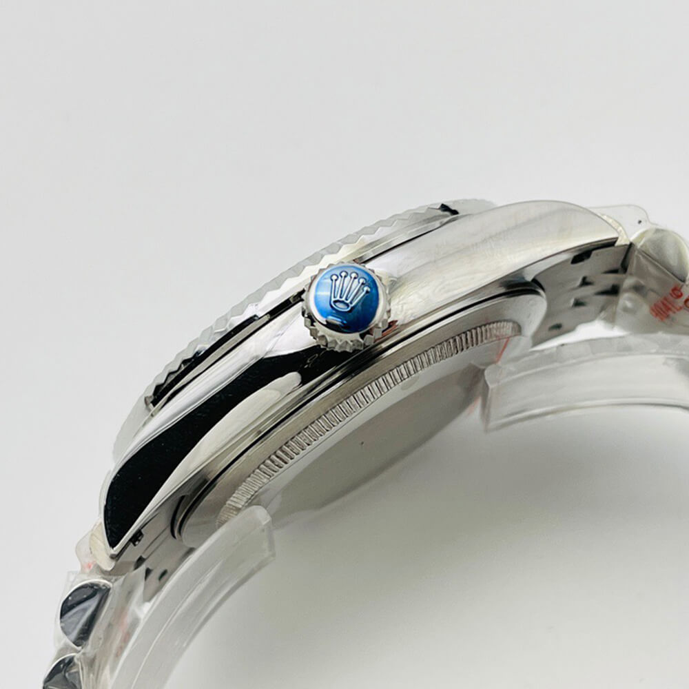 R01ex sky-dweller