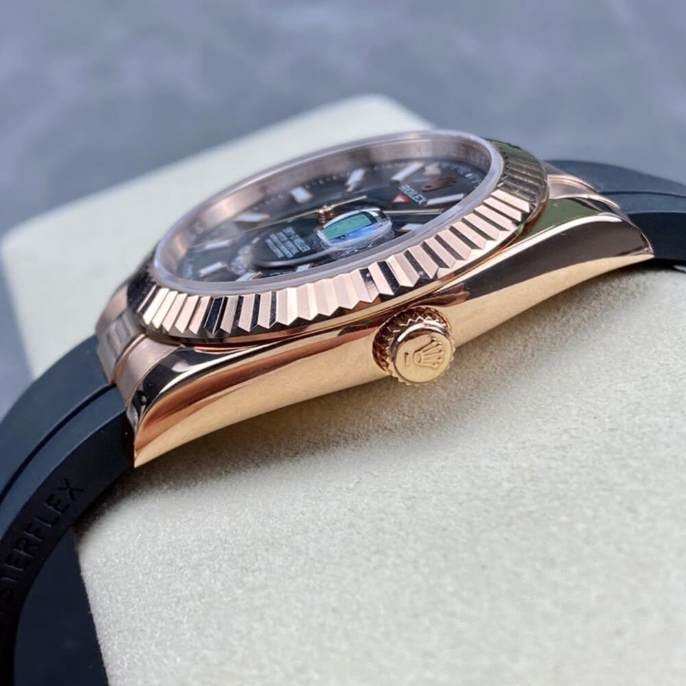 R01ex sky-dweller