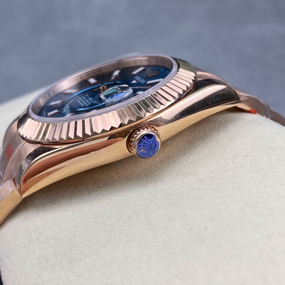 R01ex sky-dweller